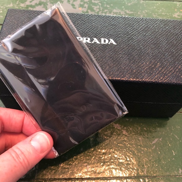 PRADA Sunglass Box - Picture 2 of 3